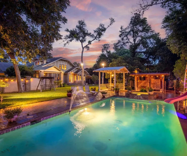 luxery real estate agent in New Braunsfel